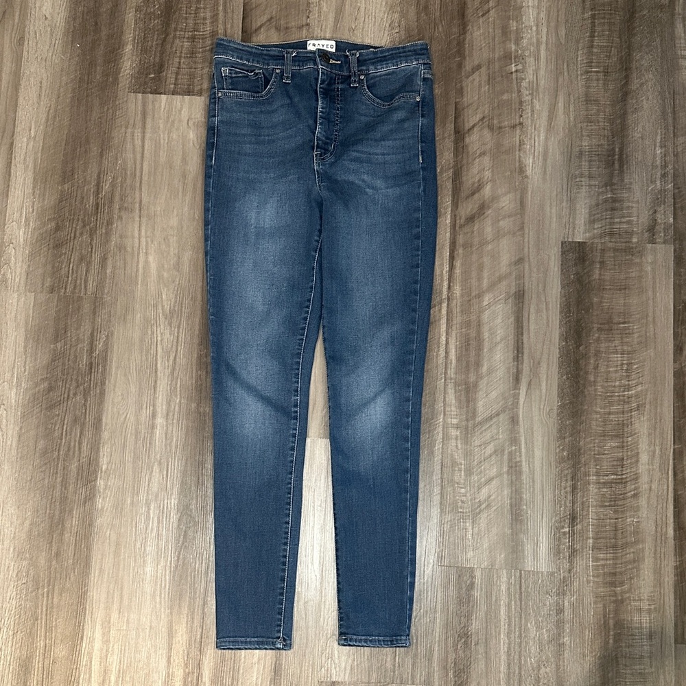Frayed High Rise Ankle Skinny Jeans - 29